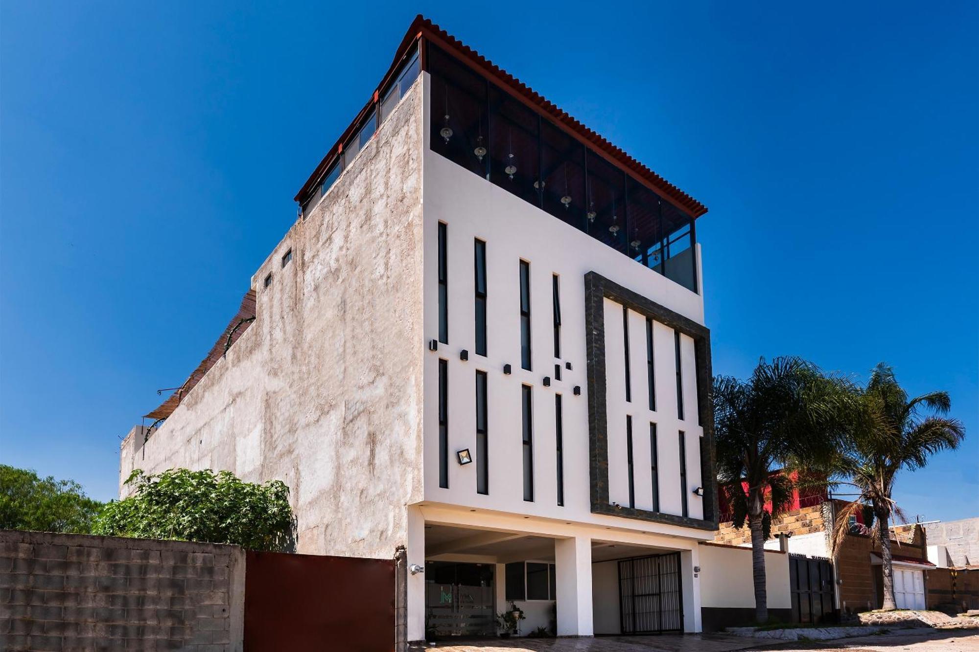 Capital O Hotel Joyma Suites, San Luis San Luis Potosi Exterior photo